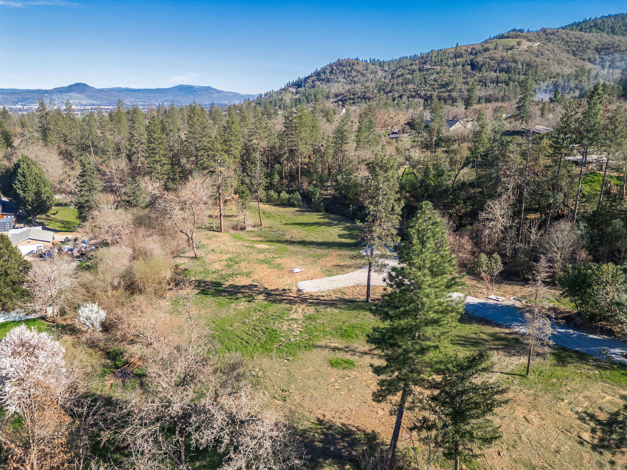 5009 Lane Creek Road, Unit PARCEL 3 Central Point, OR 97502 - Photo 9 of 38