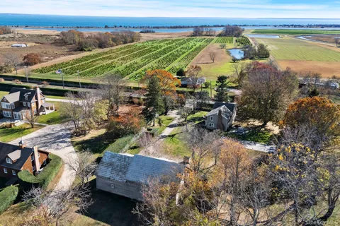 $2,850,000 | 35335 Main Road, Orient, NY 11957