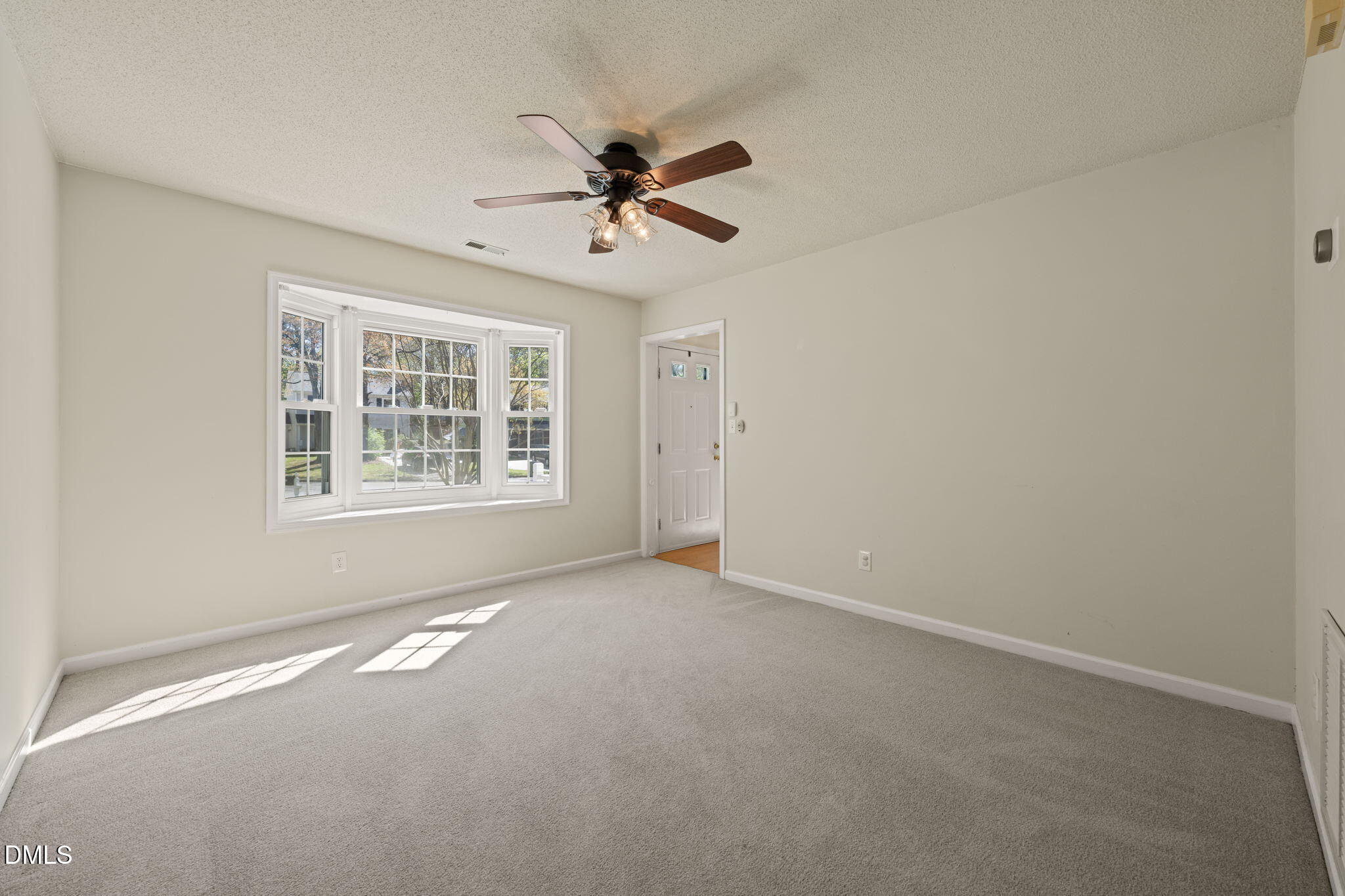3202 Lassiter Street Durham, NC 27707 - Photo 13 of 43 Dining (3)