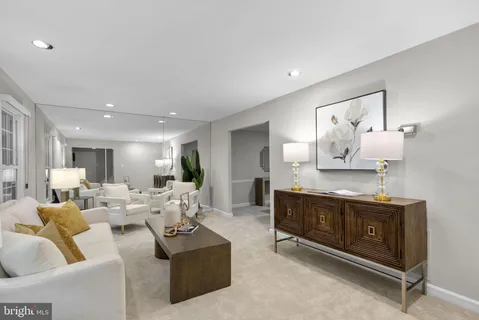 $950,000 | 419 Watts Branch Parkway, Potomac, MD 20854