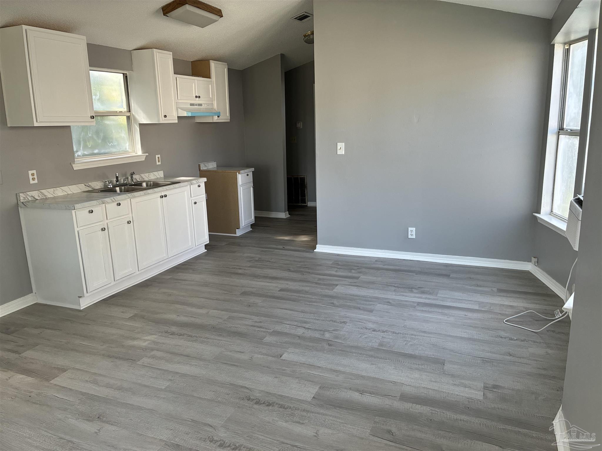5675 Saufley Field Road, Unit 7 Pensacola, FL 32526 - Photo 3 of 4 Gallery Image 3
