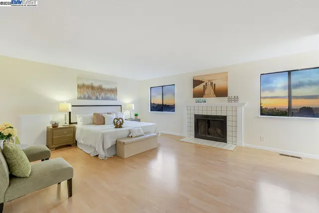 $975,000 | 109 Oak Court, Hercules, CA 94547