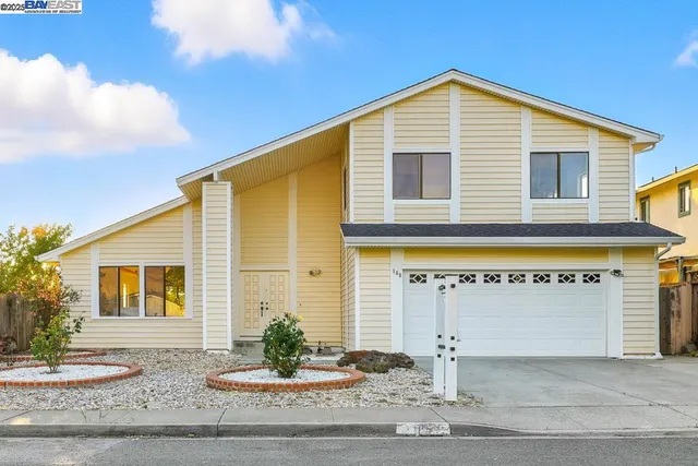 $975,000 | 109 Oak Court, Hercules, CA 94547