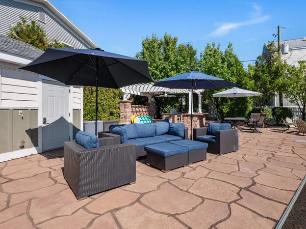 $2,398,000 | 53 North Shore Drive, South Haven, MI 49090