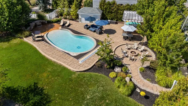 $2,398,000 | 53 North Shore Drive, South Haven, MI 49090