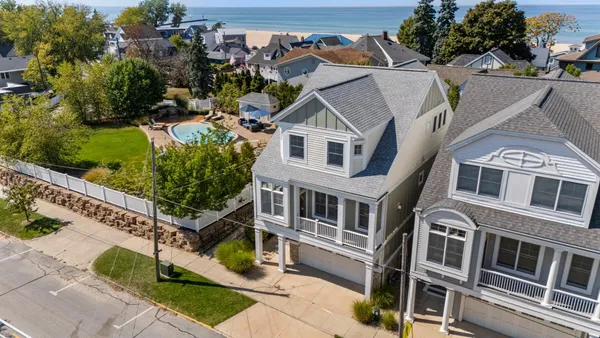$2,398,000 | 53 North Shore Drive, South Haven, MI 49090