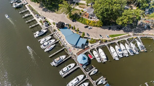 $2,398,000 | 53 North Shore Drive, South Haven, MI 49090