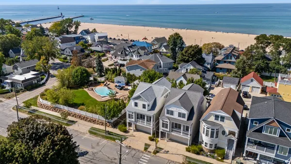 $2,398,000 | 53 North Shore Drive, South Haven, MI 49090