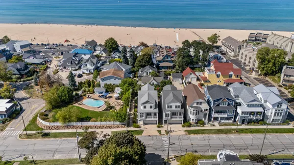 $2,398,000 | 53 North Shore Drive, South Haven, MI 49090