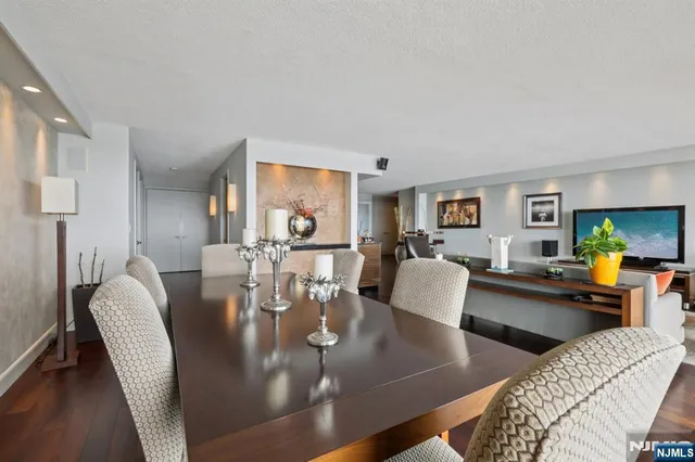 $998,000 | 1500 Palisade Avenue, Unit 27C, Fort Lee, NJ 07024