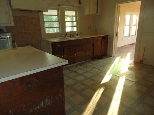464 Thunder Swamp Road Mount Olive, NC 28365 - Photo 7 of 13 Gallery Image 7