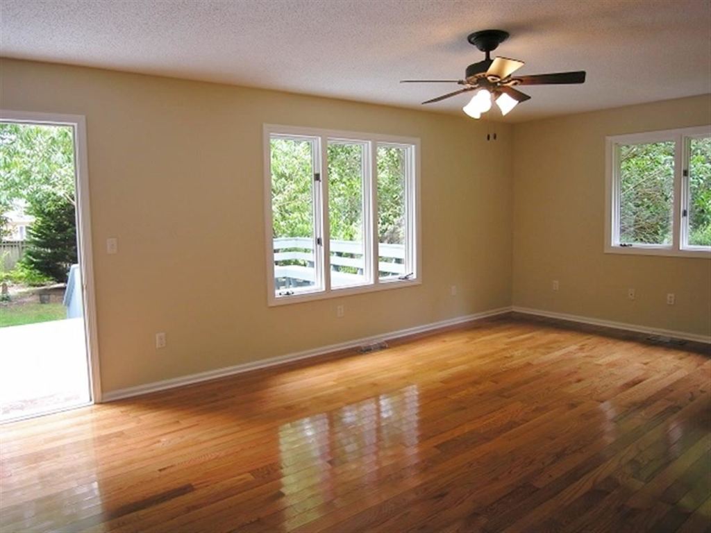 111 Shadowood Road Clemson, SC 29631 - Photo 6 of 23