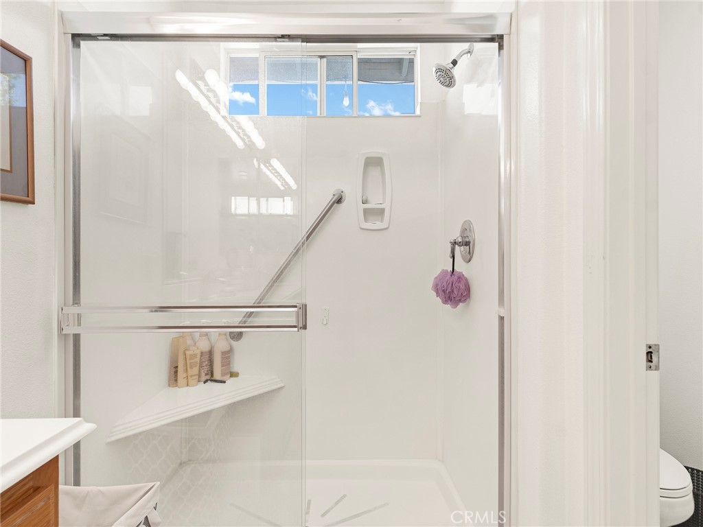 5621 Daisy Street Simi Valley, CA 93063 - Photo 21 of 31 a view of washer and dryer