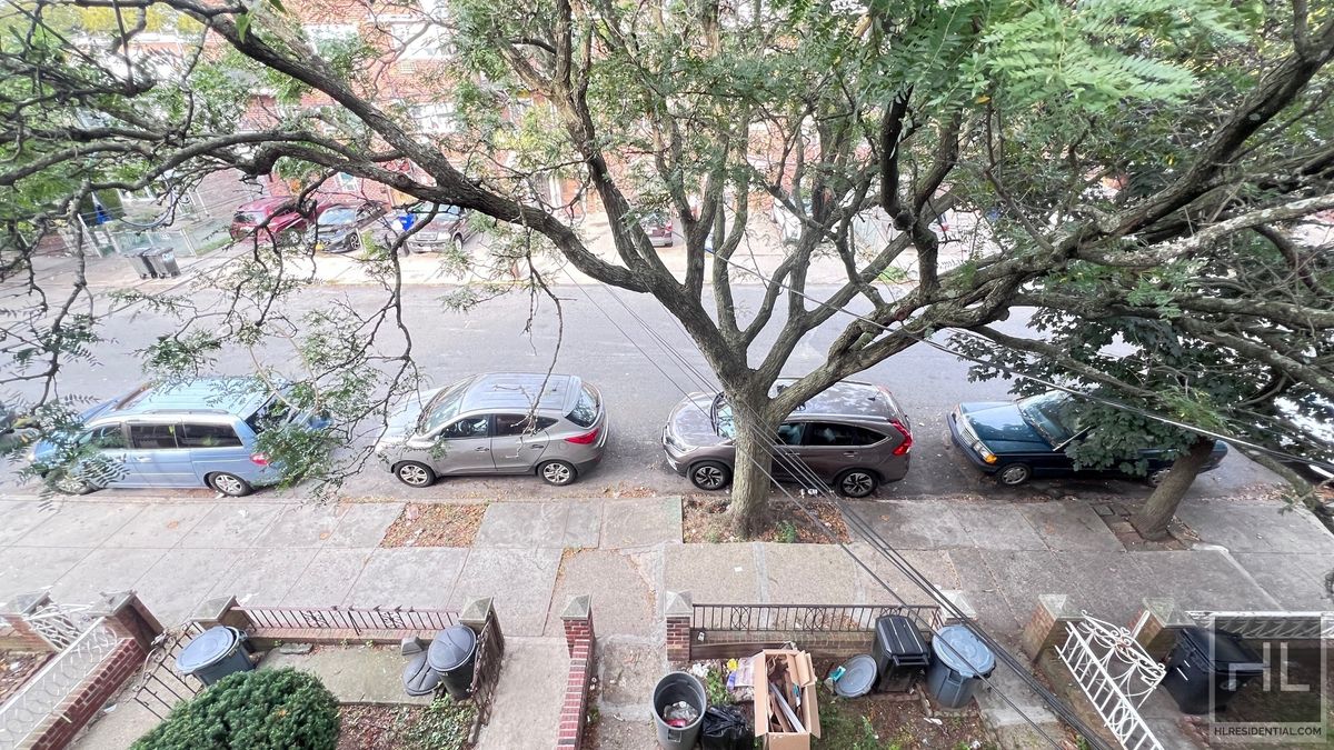 2070 East 55th Street, Unit 2 Brooklyn, NY 11234 - Photo 19 of 23 an outdoor space with lots of white furniture