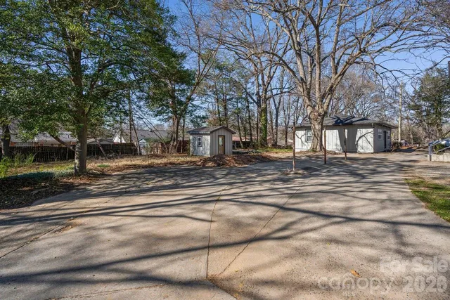 $614,900 | 1713 Davis Park Road, Gastonia, NC 28052