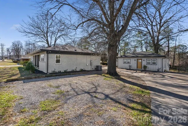 $614,900 | 1713 Davis Park Road, Gastonia, NC 28052