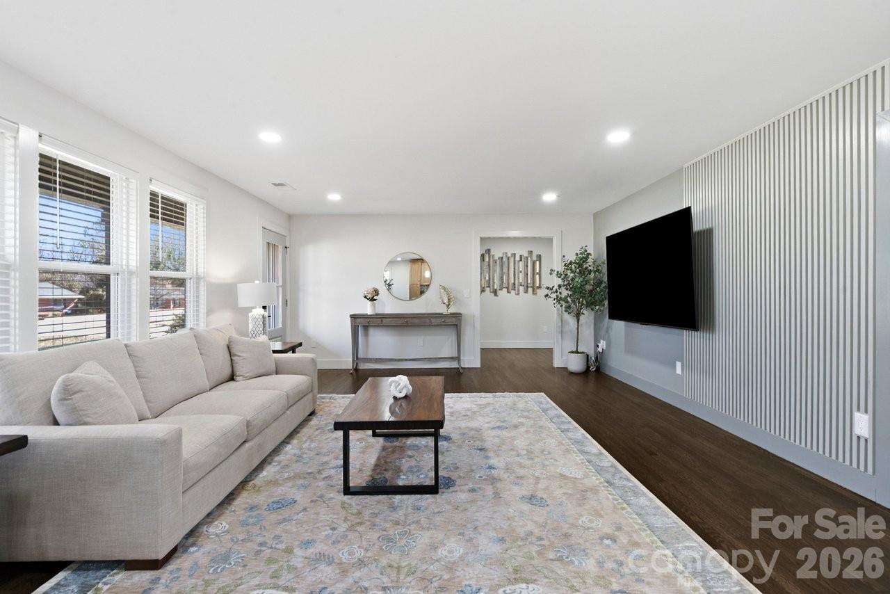 1713 Davis Park Road Gastonia, NC 28052 - Photo 5 of 48