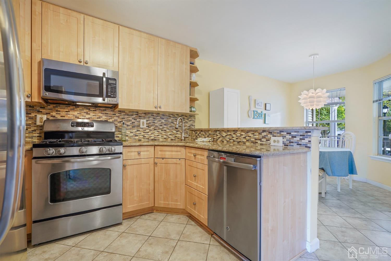 105 Salem Road North Brunswick, NJ 08902 - Photo 9 of 31 Gallery Image 9