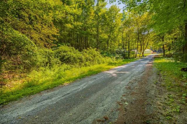 $85,000 | 1-2 Joy Lane, Arlington, VT 05250