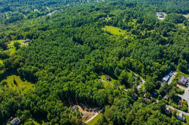 $85,000 | 1-2 Joy Lane, Arlington, VT 05250