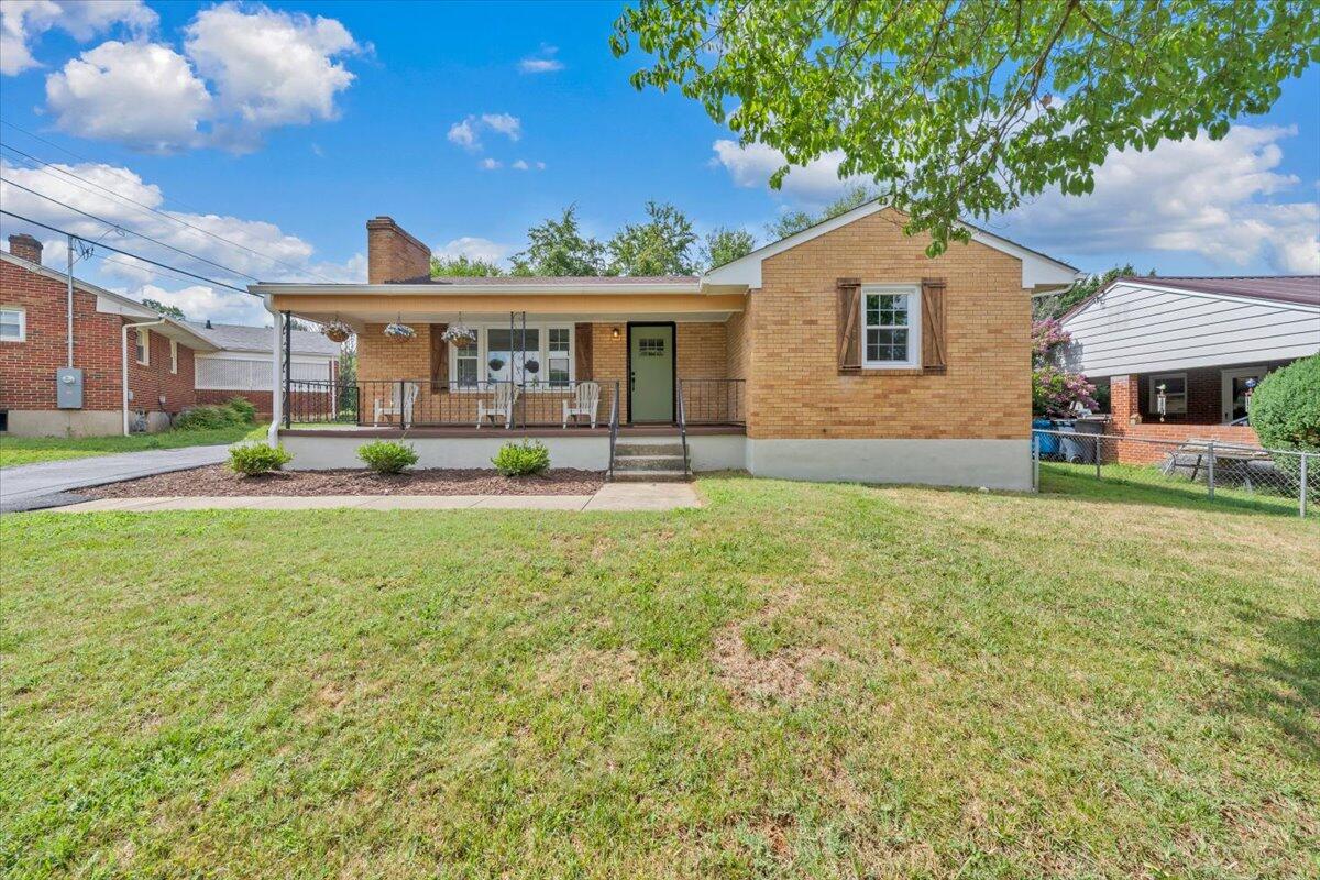 3308 Frontier Road Northwest Roanoke, VA 24012 - Photo 35 of 37 41-MIB01226