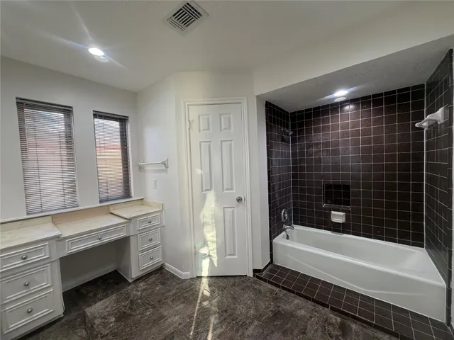 $2,200 | 15306 La Paloma Drive, Houston, TX 77083