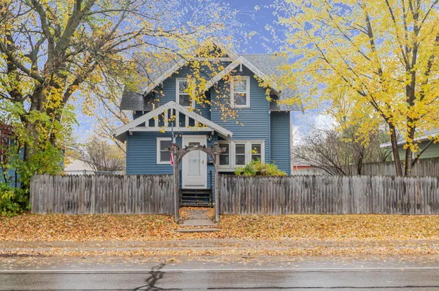 $215,000 | 820 33rd Avenue North, St. Cloud, MN 56303