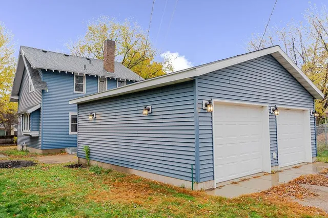 $215,000 | 820 33rd Avenue North, St. Cloud, MN 56303