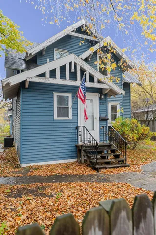 $215,000 | 820 33rd Avenue North, St. Cloud, MN 56303