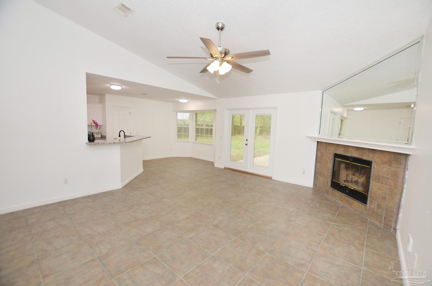 5820 Ibis Road Milton, FL 32583 - Photo 7 of 36