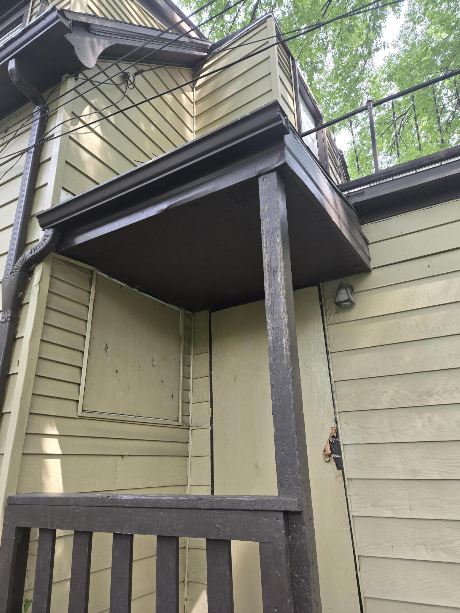 5326 North 38th Street Milwaukee, WI 53209 - Photo 3 of 18 5326 N 38th St