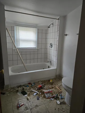 $107,900 | 5326 North 38th Street, Milwaukee, WI 53209