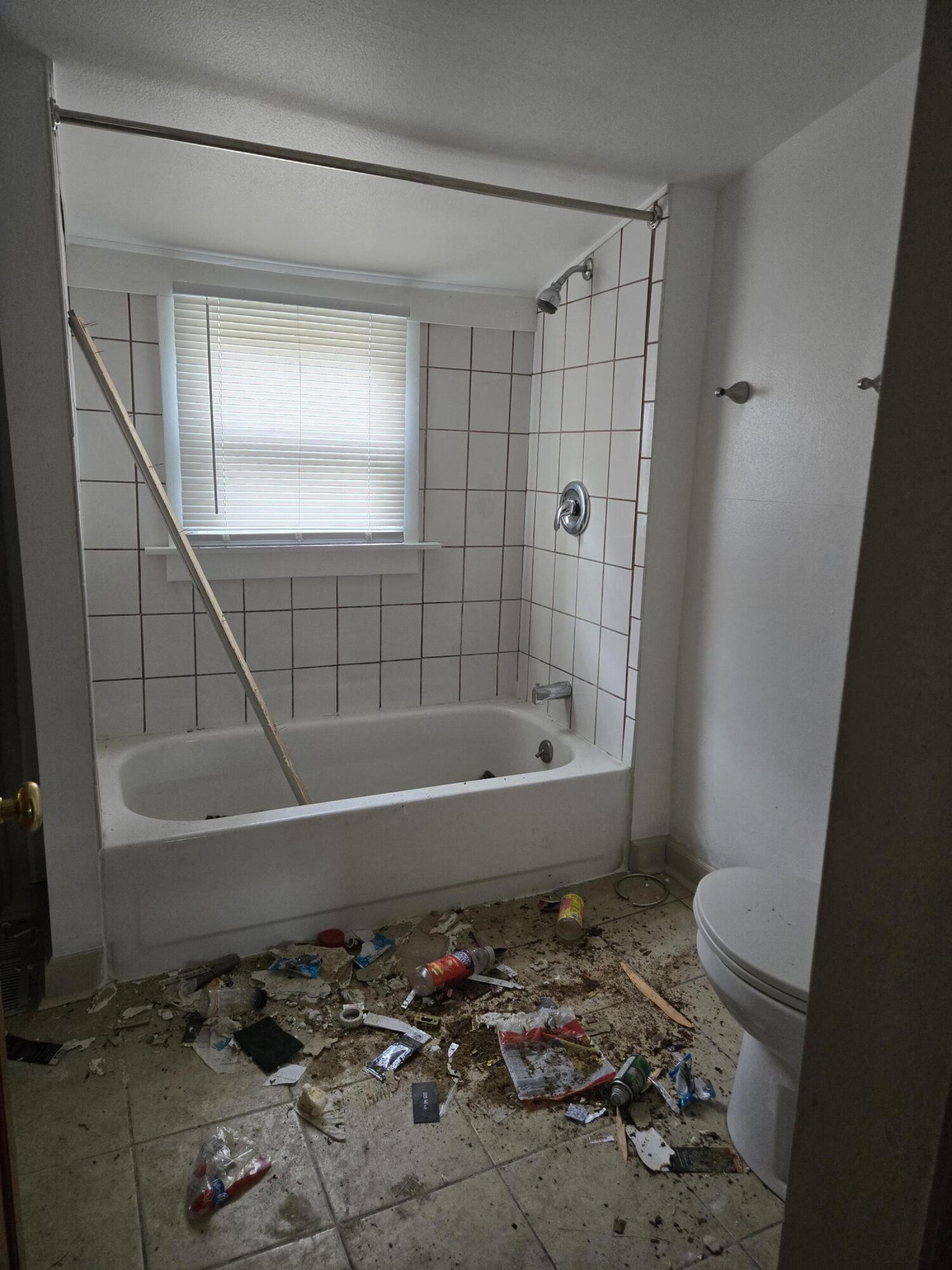 5326 North 38th Street Milwaukee, WI 53209 - Photo 6 of 18 5326 N 38th St