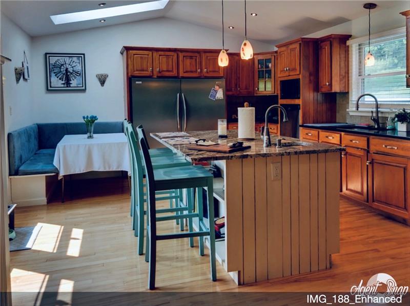 101 Lacy Road Uniontown, PA 15401 - Photo 9 of 25