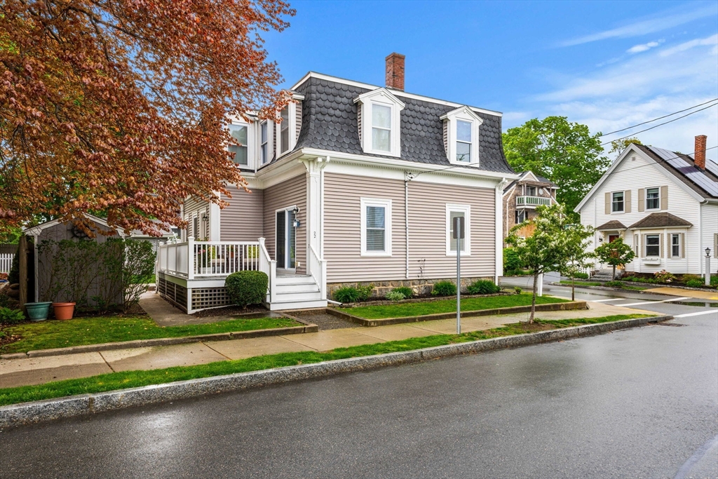 22 Butman Street, Unit 1 Beverly, MA 01915 - Photo 1 of 20
