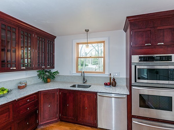 10 Hackensack Circle Boston, MA 02467 - Photo 4 of 16 Gallery Image 4