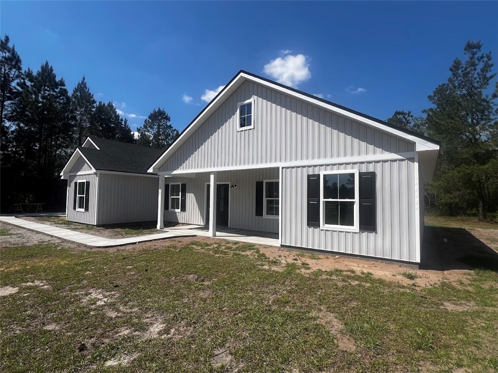 121 Bartram Loop Waynesville, GA 31566 - Photo 2 of 16