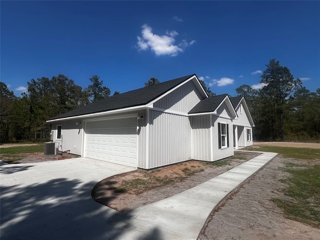 121 Bartram Loop Waynesville, GA 31566 - Photo 3 of 16