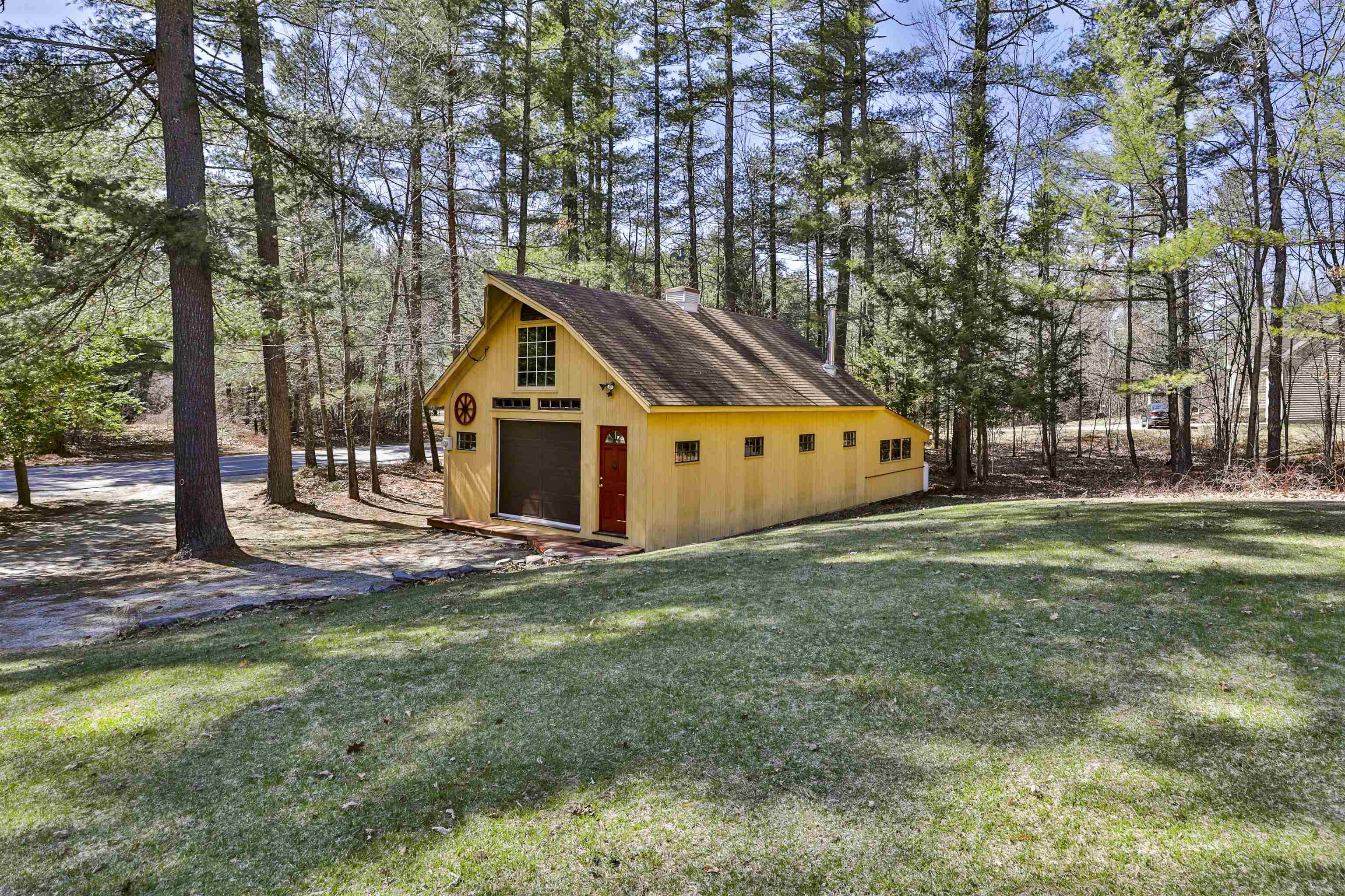 22 West Hollis Road Hollis, NH 03049 - Photo 3 of 30
