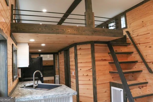 $175,000 | 1217 Henderson Circle, Lyerly, GA 30730