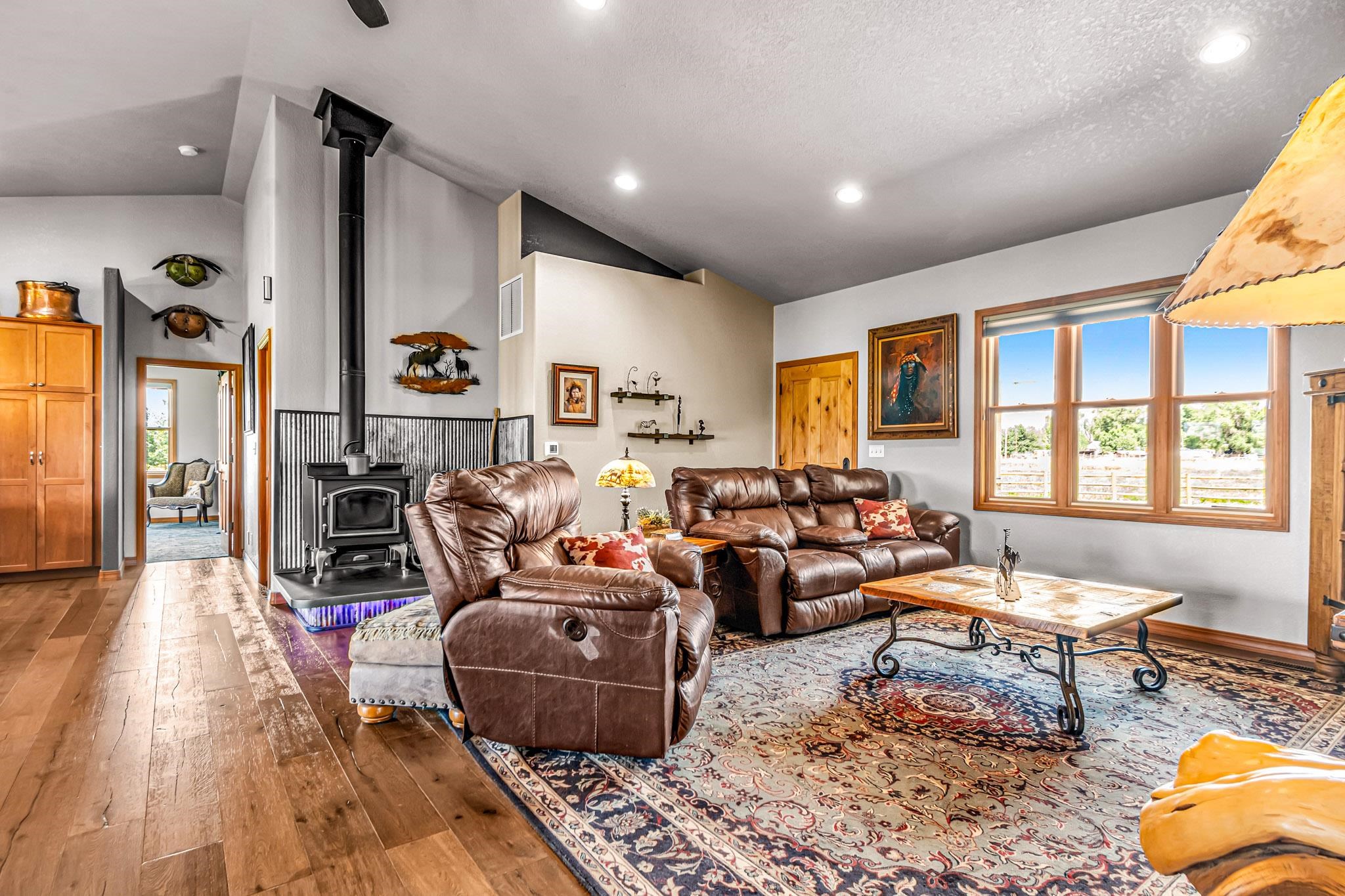 985-20 20 1/2 Road Fruita, CO 81521 - Photo 23 of 42 a living room with furniture and wooden floor