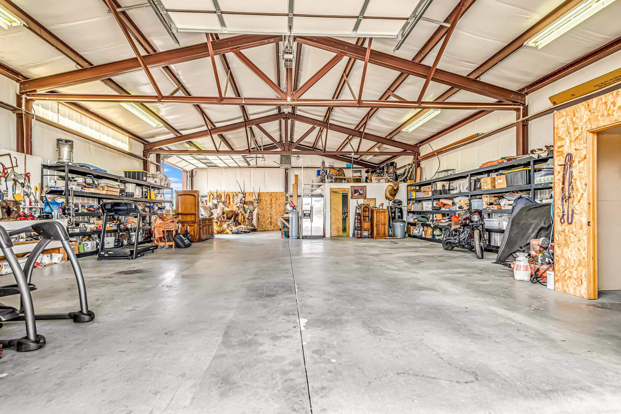 985-20 20 1/2 Road Fruita, CO 81521 - Photo 36 of 42 a view of a garage with chairs