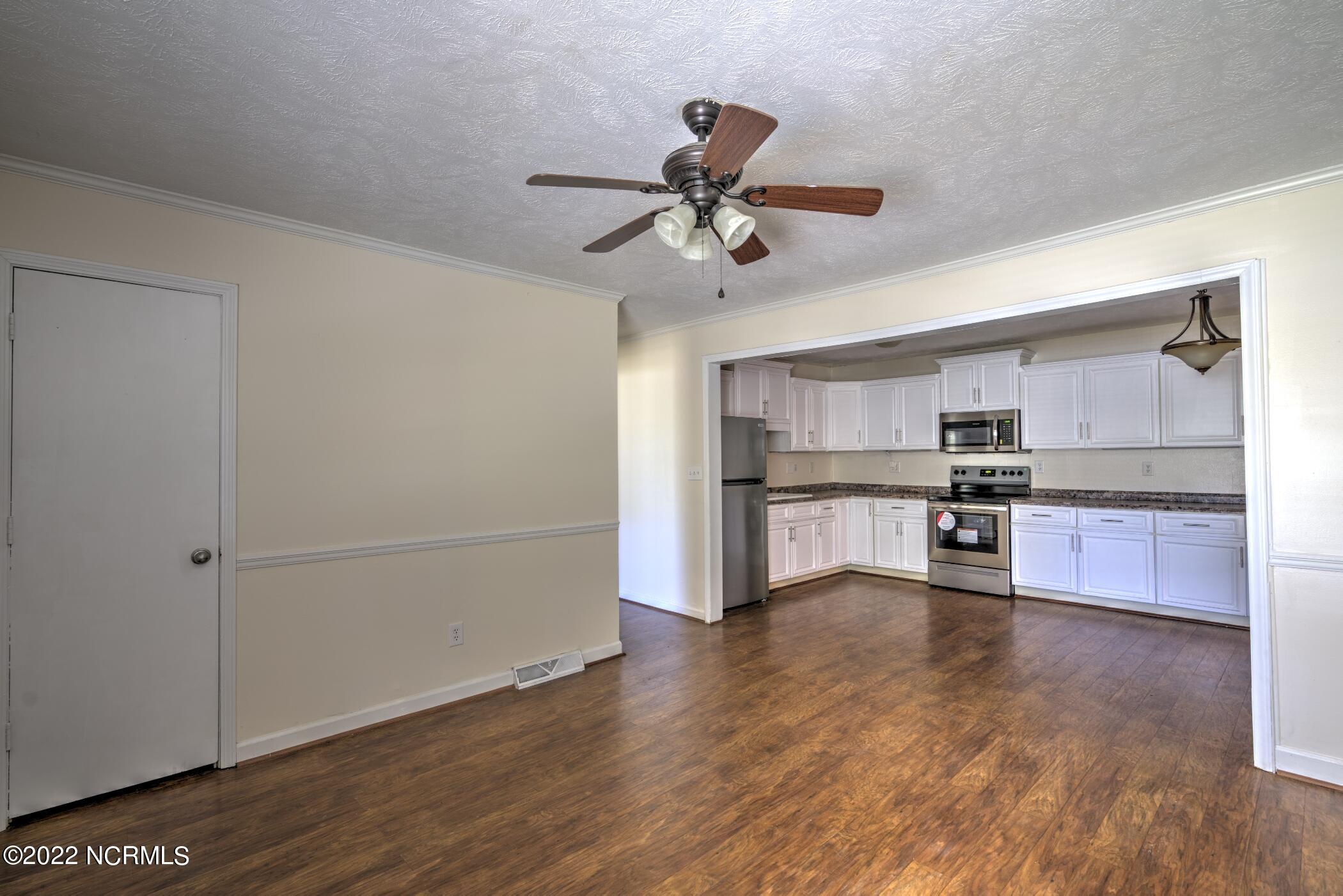 1034 Richmond Road Rockingham, NC 28379 - Photo 14 of 32 DSC09821_2_3