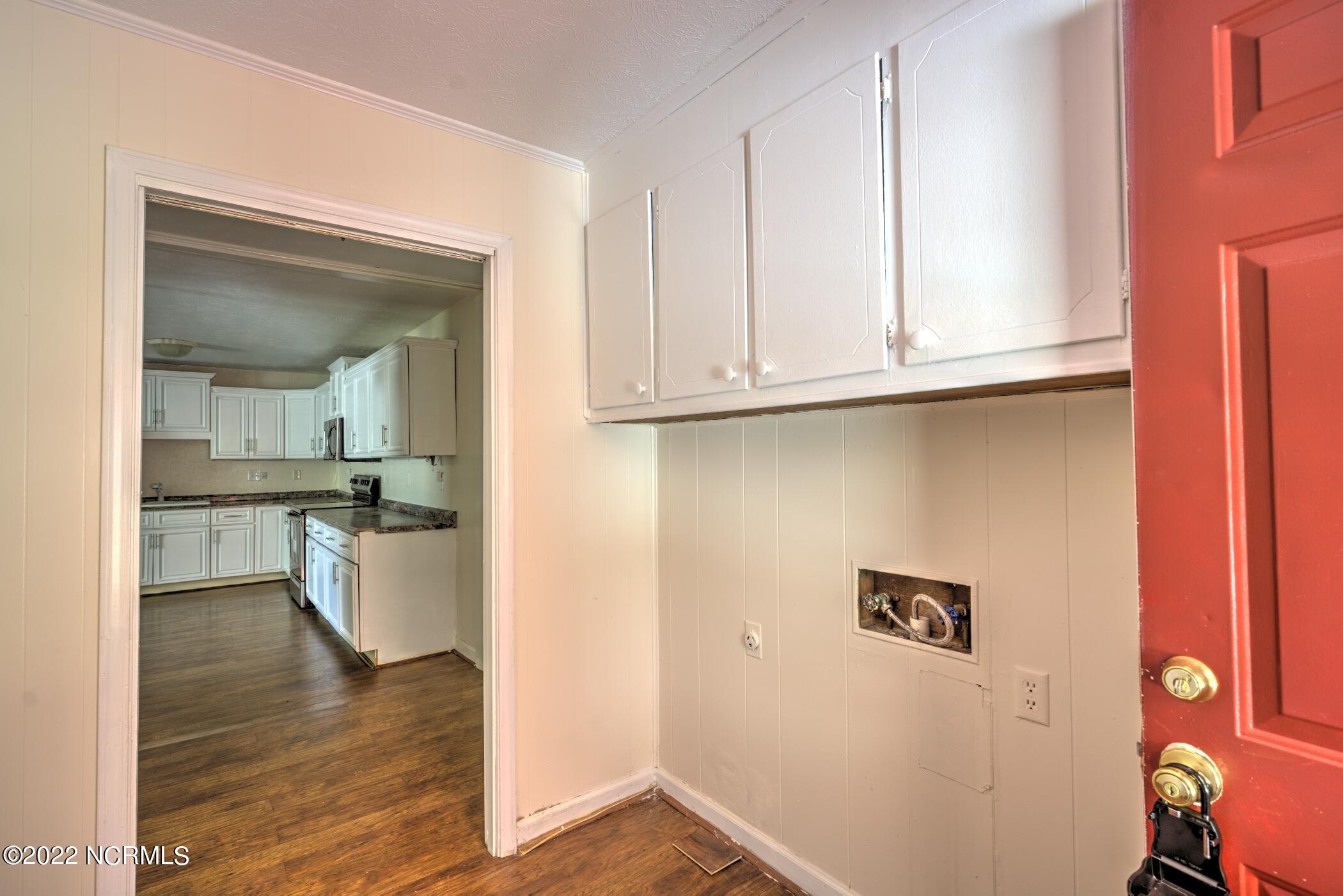 1034 Richmond Road Rockingham, NC 28379 - Photo 5 of 32 DSC09878_79_80