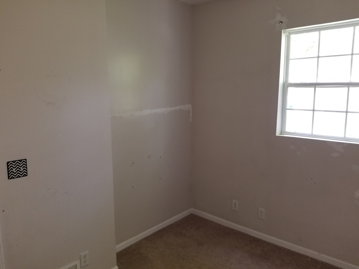 39477 North Hickory Avenue Antioch, IL 60002 - Photo 14 of 25 a small space with a window