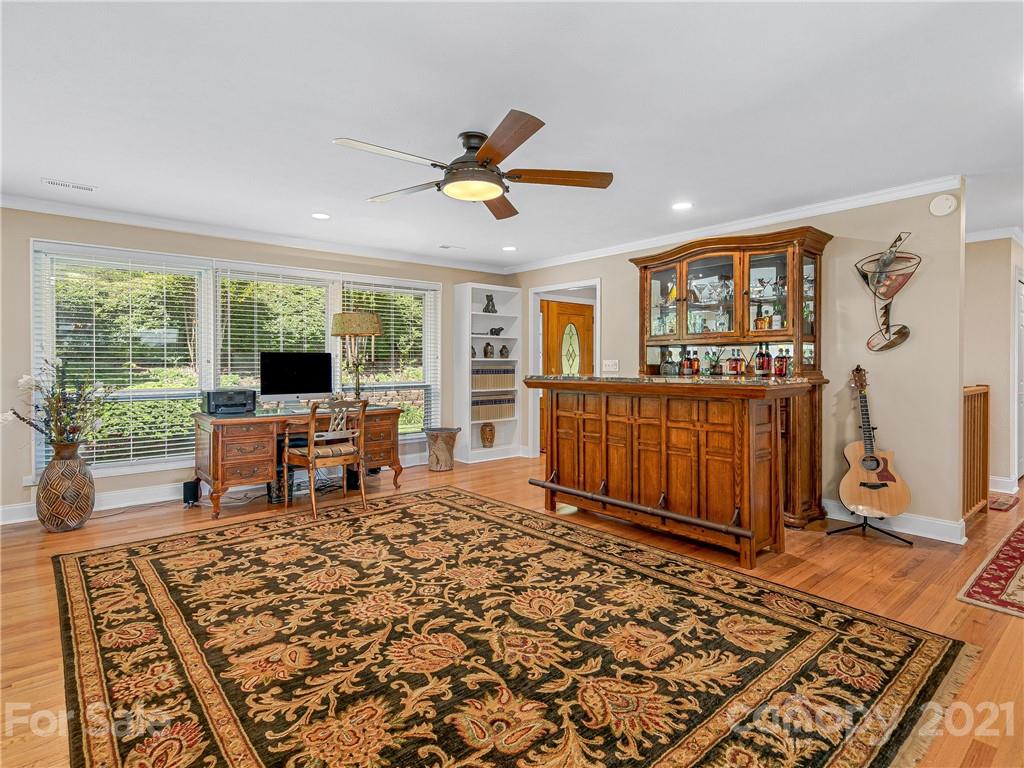 616 Windsor Road Asheville, NC 28804 - Photo 19 of 44 Gallery Image 19