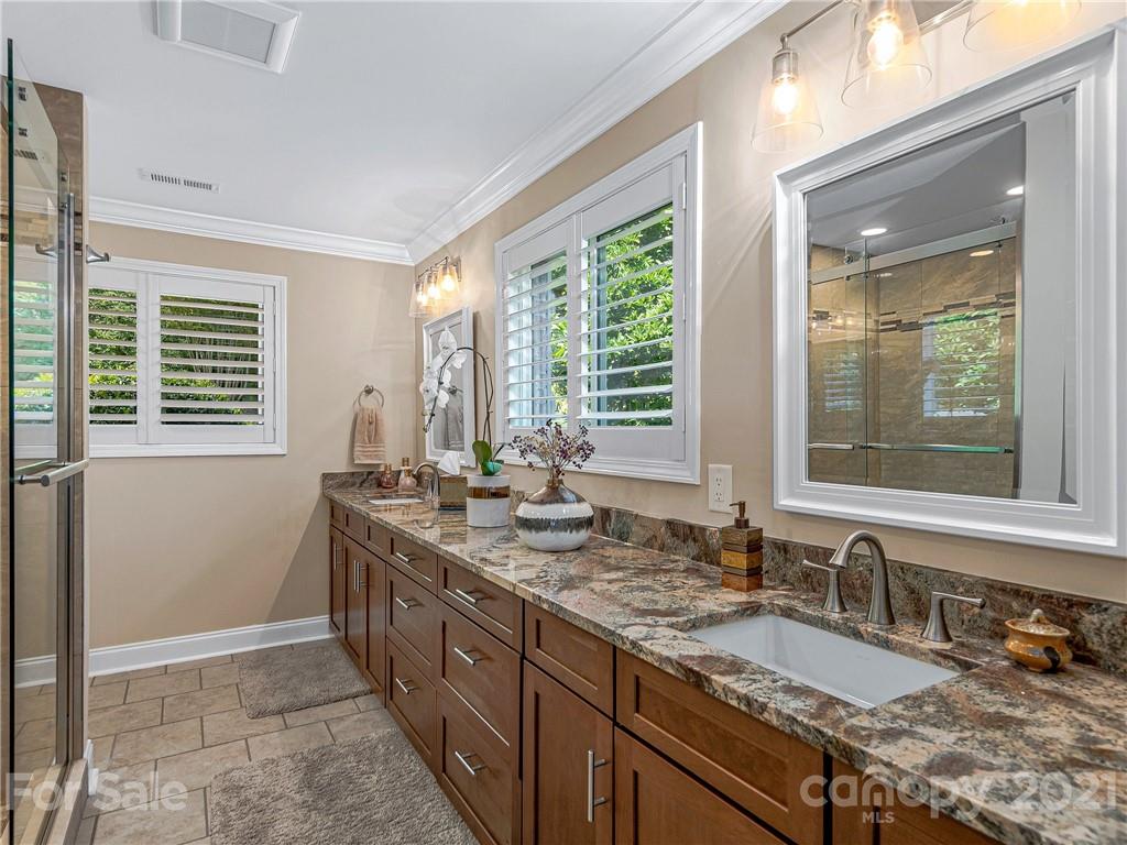 616 Windsor Road Asheville, NC 28804 - Photo 23 of 44 Gallery Image 23