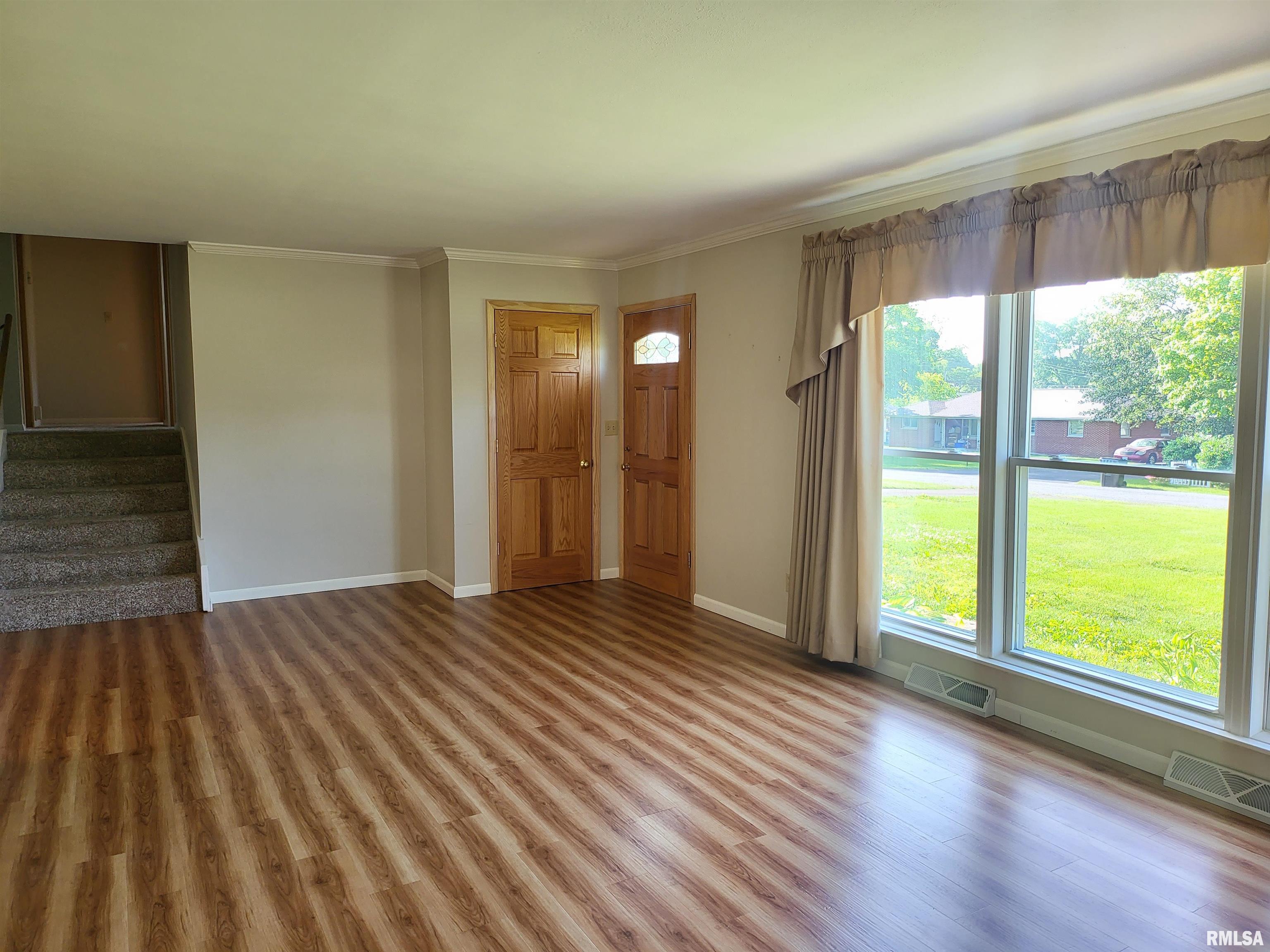 820 East Mary Street Ridgway, IL 62979 - Photo 17 of 37 Gallery Image 17