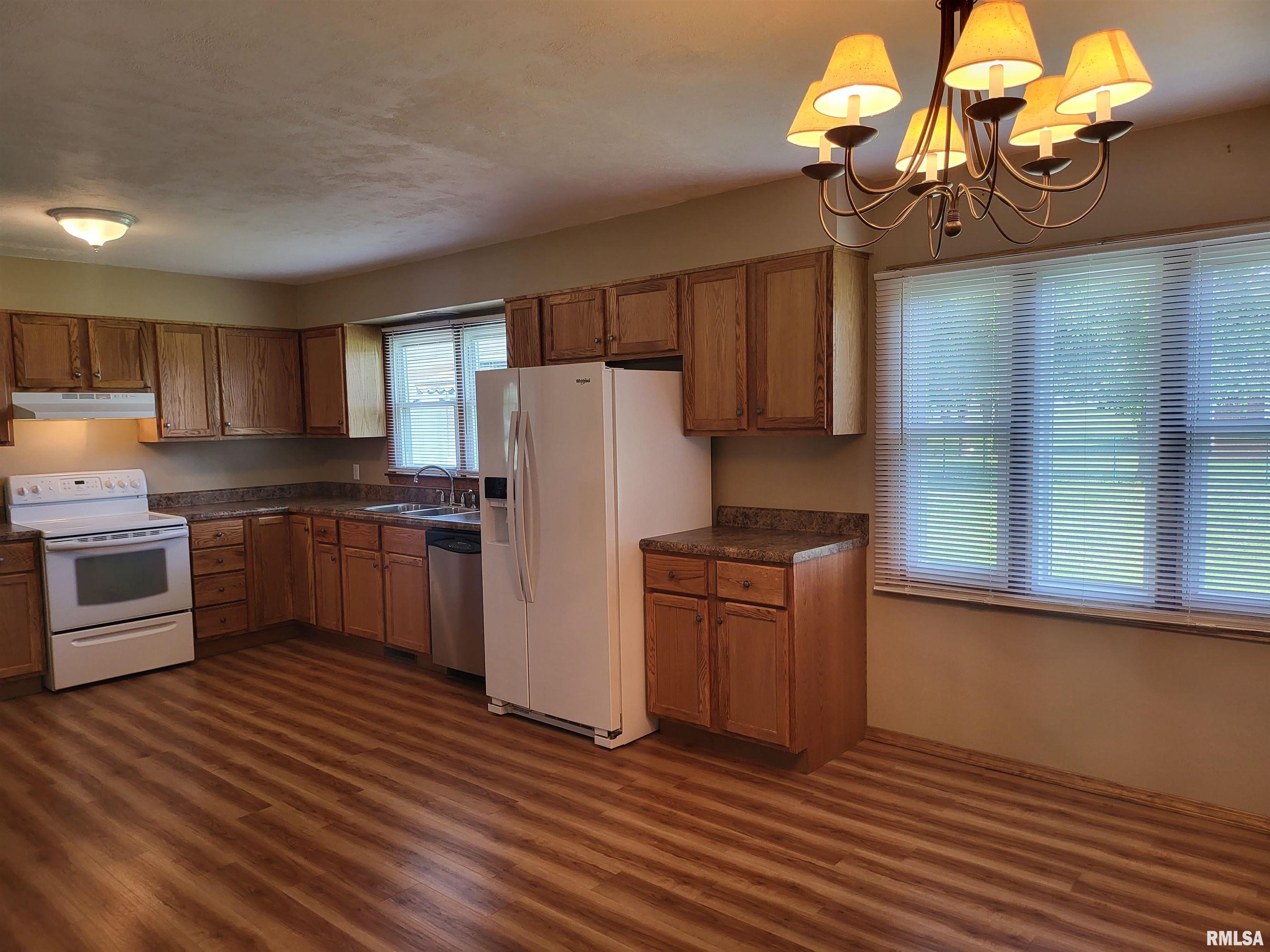 820 East Mary Street Ridgway, IL 62979 - Photo 21 of 37 Gallery Image 21