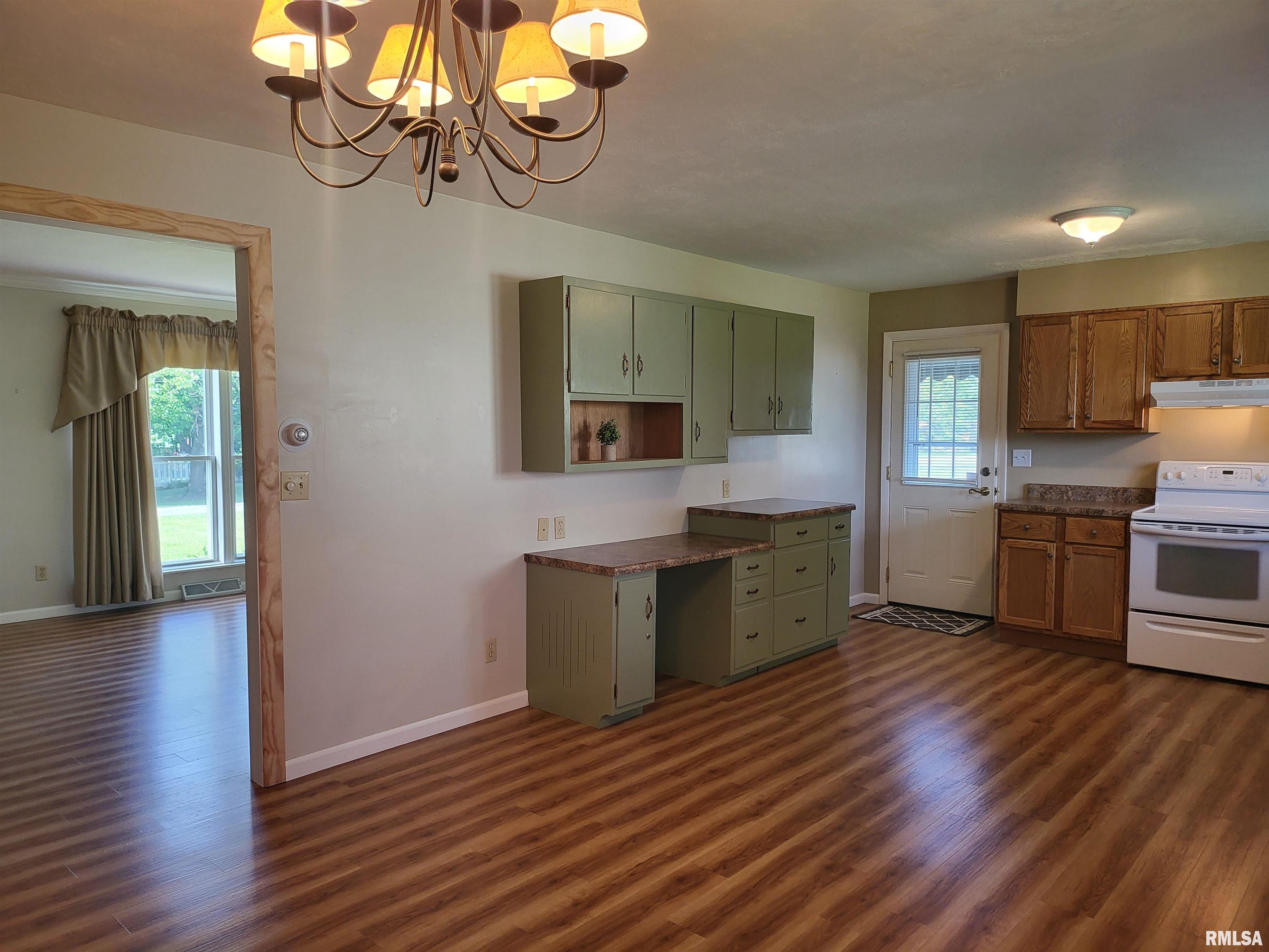 820 East Mary Street Ridgway, IL 62979 - Photo 22 of 37 Gallery Image 22